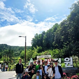 피드에 업로드 된 이미지