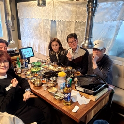 피드에 업로드 된 이미지