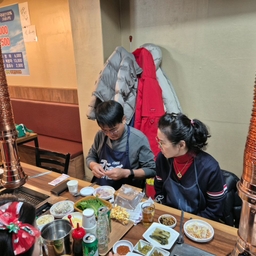 피드에 업로드 된 이미지