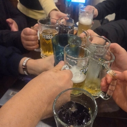 피드에 업로드 된 이미지