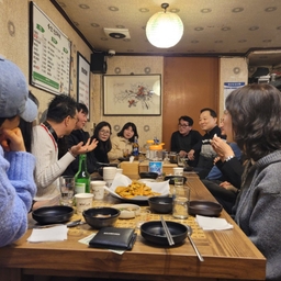 피드에 업로드 된 이미지