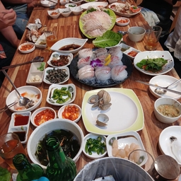 피드에 업로드 된 이미지