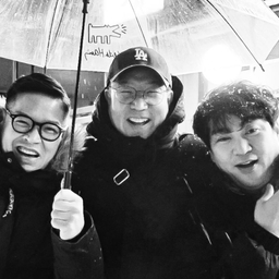 피드에 업로드 된 이미지