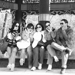 피드에 업로드 된 이미지