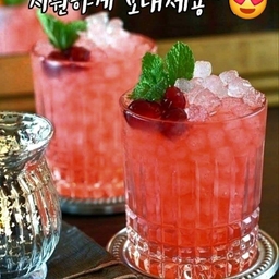 피드에 업로드 된 이미지