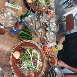 피드에 업로드 된 이미지