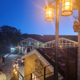 피드에 업로드 된 이미지