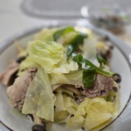 피드에 업로드 된 이미지