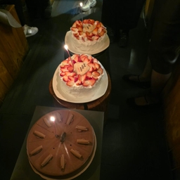 피드에 업로드 된 이미지