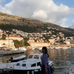 피드에 업로드 된 이미지