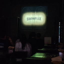 피드에 업로드 된 이미지