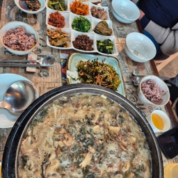 피드에 업로드 된 이미지