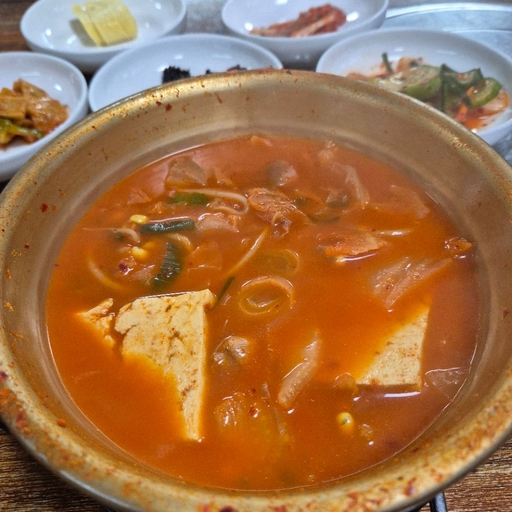 피드 이미지