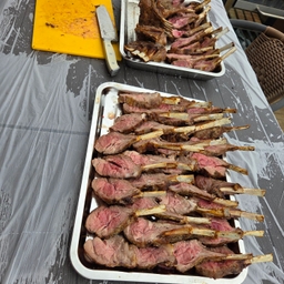 피드에 업로드 된 이미지