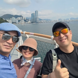 피드에 업로드 된 이미지