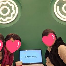 피드에 업로드 된 이미지