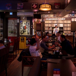 피드에 업로드 된 이미지