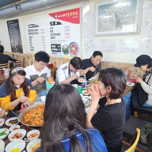 피드 이미지