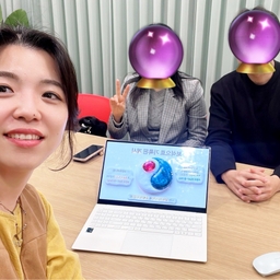 피드에 업로드 된 이미지