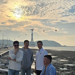 피드에 업로드 된 이미지