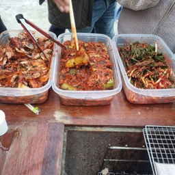 피드에 업로드 된 이미지