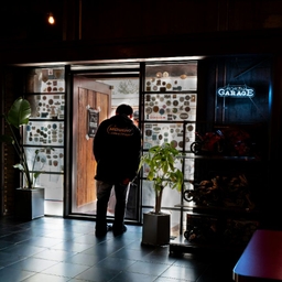 피드에 업로드 된 이미지