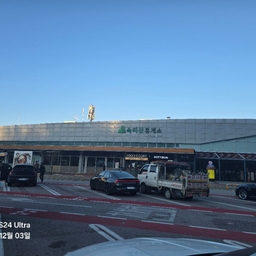 피드에 업로드 된 이미지