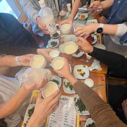 ํผ๋์ ์
๋ก๋ ๋ ์ด๋ฏธ์ง