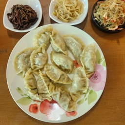 피드에 업로드 된 이미지