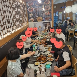 피드에 업로드 된 이미지