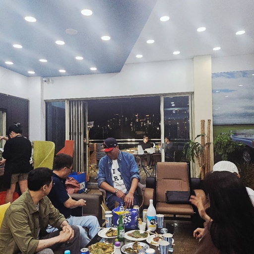 피드 이미지