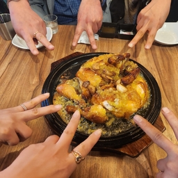 피드에 업로드 된 이미지