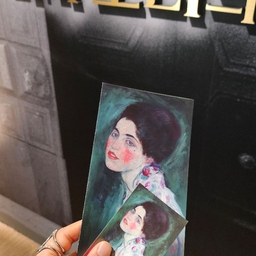 피드에 업로드 된 이미지