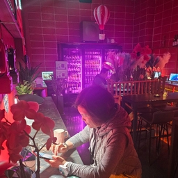 피드에 업로드 된 이미지