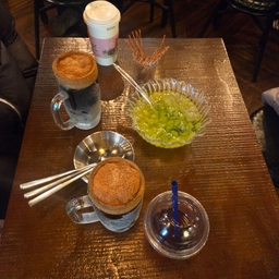 피드에 업로드 된 이미지