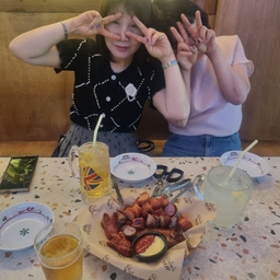 피드에 업로드 된 이미지