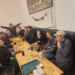 피드에 업로드 된 이미지