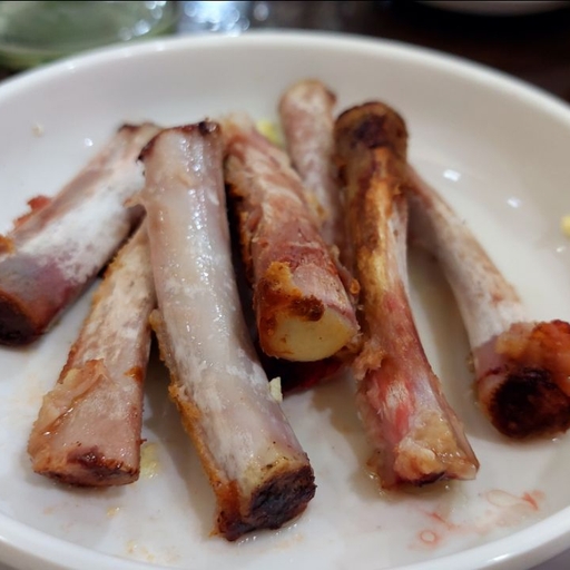 ํผ๋ ์ด๋ฏธ์ง