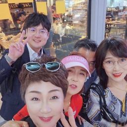 피드에 업로드 된 이미지