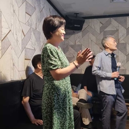 피드에 업로드 된 이미지