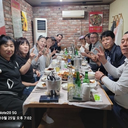 ํผ๋์ ์
๋ก๋ ๋ ์ด๋ฏธ์ง