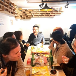 피드에 업로드 된 이미지