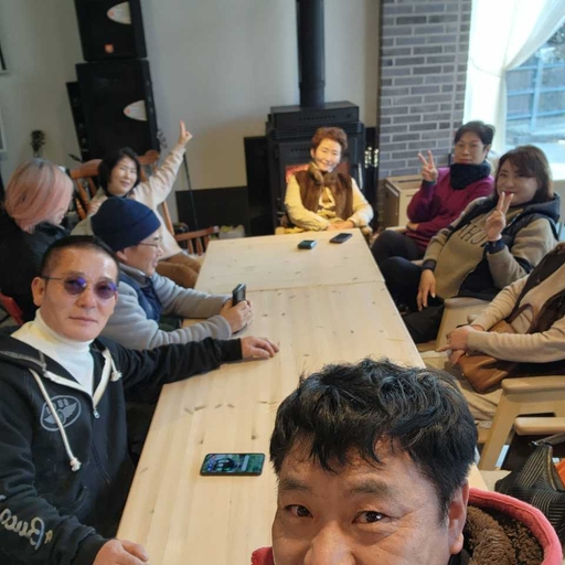 피드 이미지