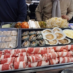 피드에 업로드 된 이미지