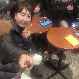 피드에 업로드 된 이미지
