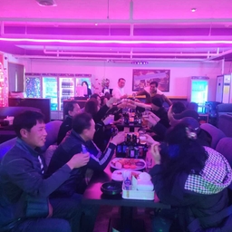 ํผ๋์ ์
๋ก๋ ๋ ์ด๋ฏธ์ง