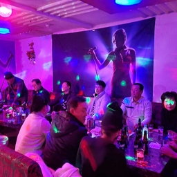 ํผ๋์ ์
๋ก๋ ๋ ์ด๋ฏธ์ง