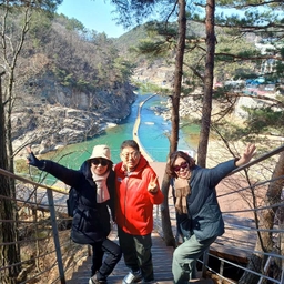 피드에 업로드 된 이미지