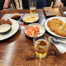 피드에 업로드 된 이미지