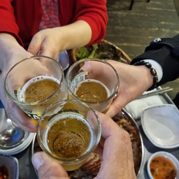 피드에 업로드 된 이미지